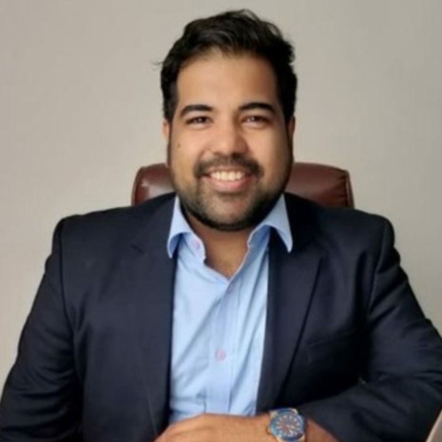 Meet Saurabh, Mastering in Virtual CFO Strategies