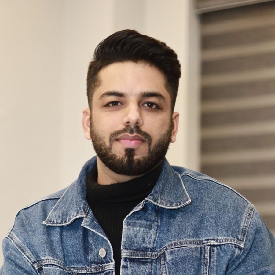 | PR Expert | Entrepreneur | Branding | Podcast Host | Public Speaker | Level Up PR |